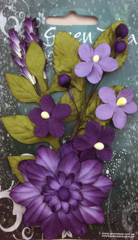 Green Tara Flowers - Botanical Garden - Aubergine